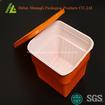 Square plastic food storage boxes with lids